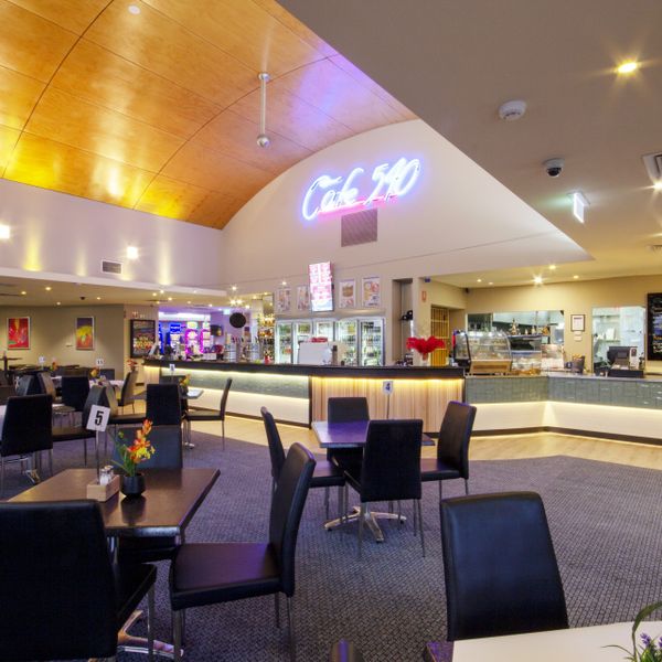 Tavern 540 Bistro Dining Allenby Gardens